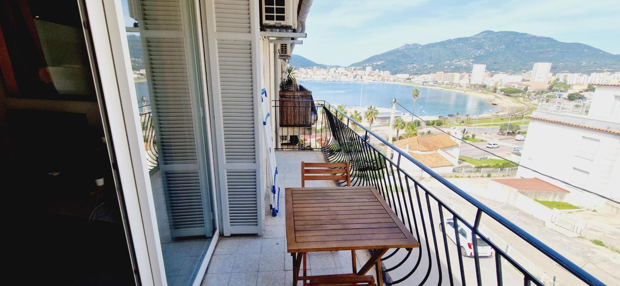 Magnifique Appartement Avec Balcon Vue Mer A L'Entree D'Ajaccio Аяччо Экстерьер фото